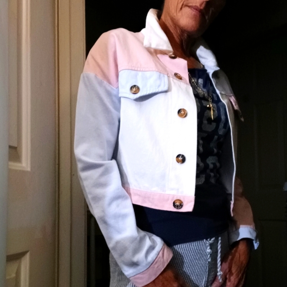 Cropped Jacket xs new no tag - Picture 2 of 5